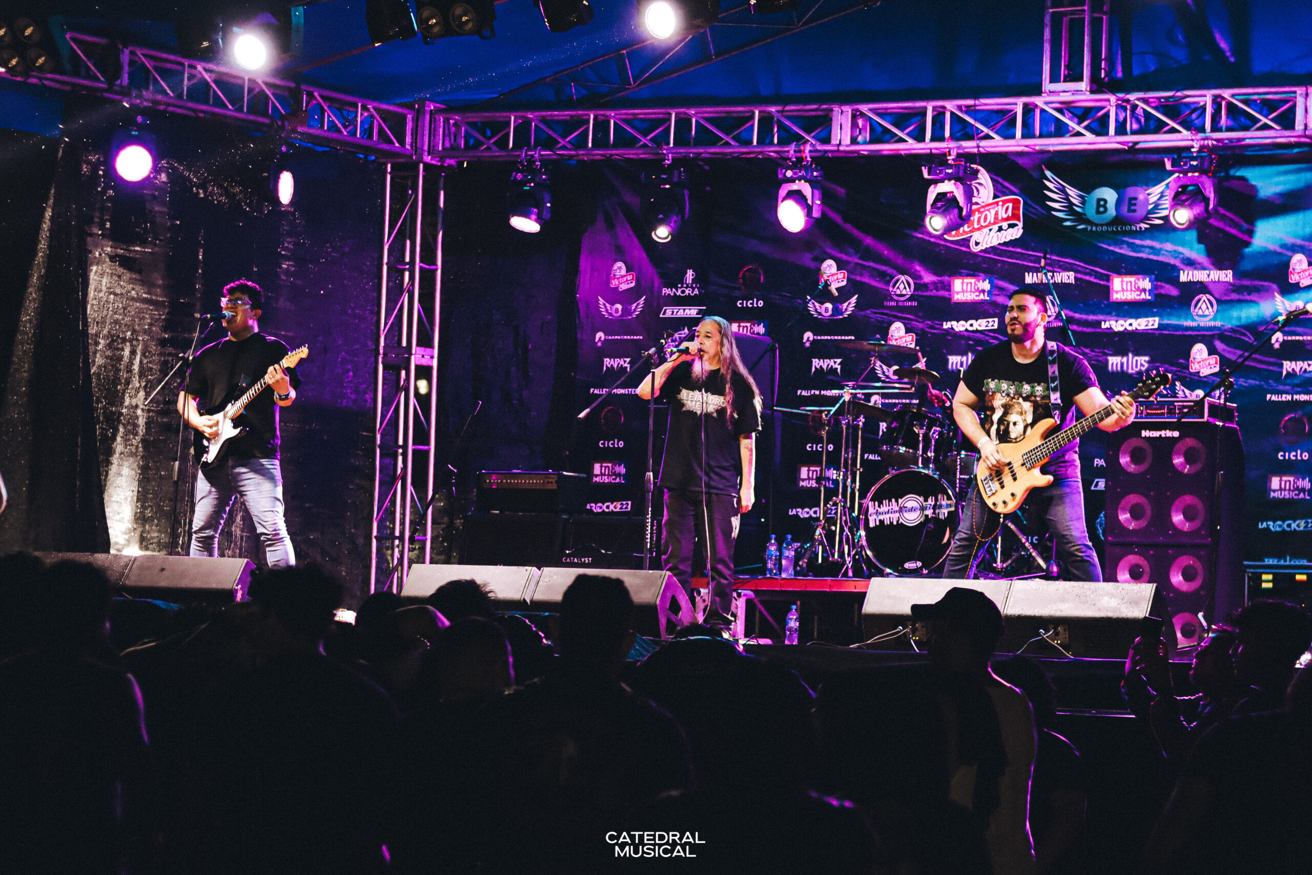 CargaCerrada en Concierto