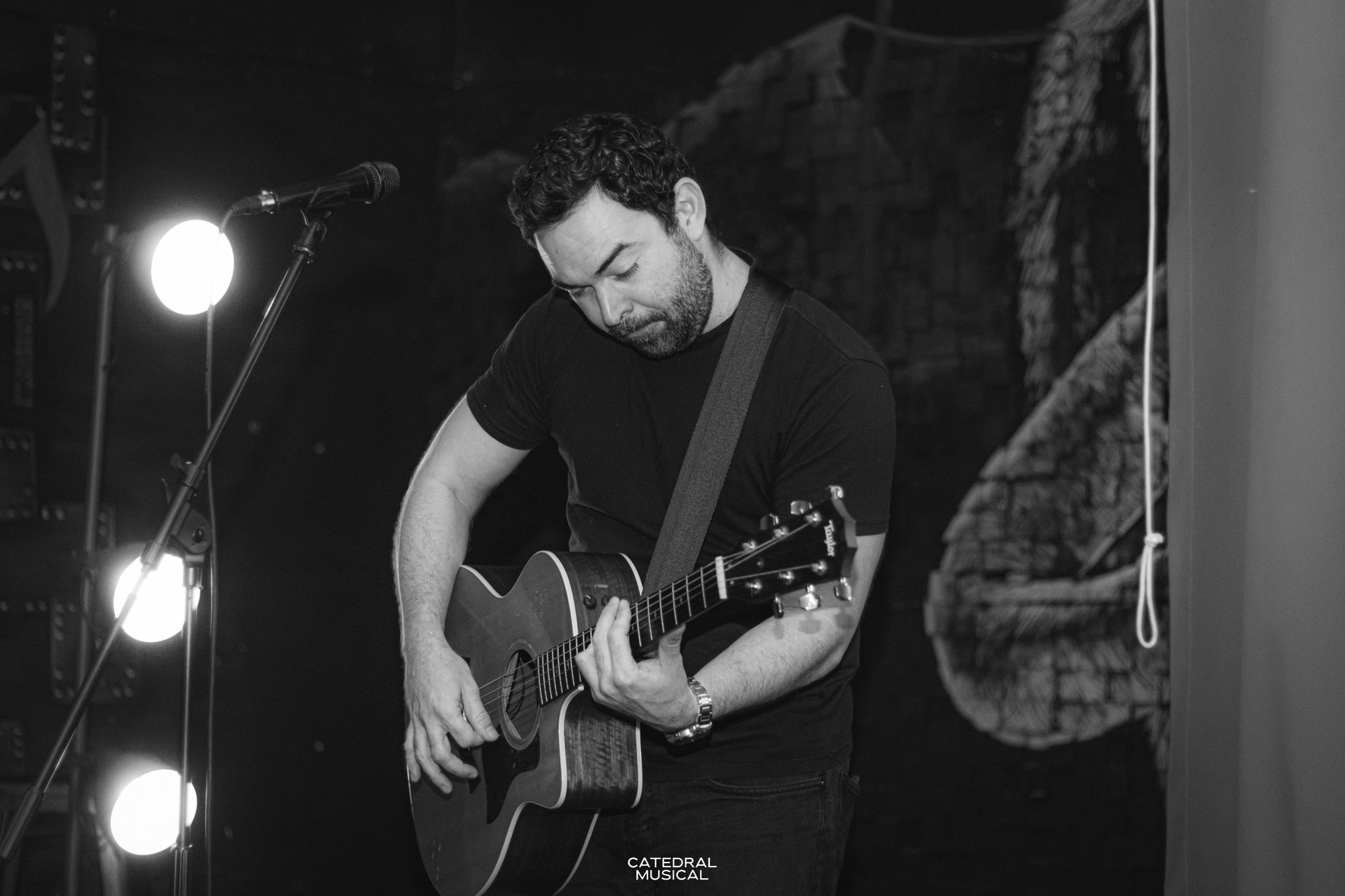 Sesión Acústica Noél Portocarero