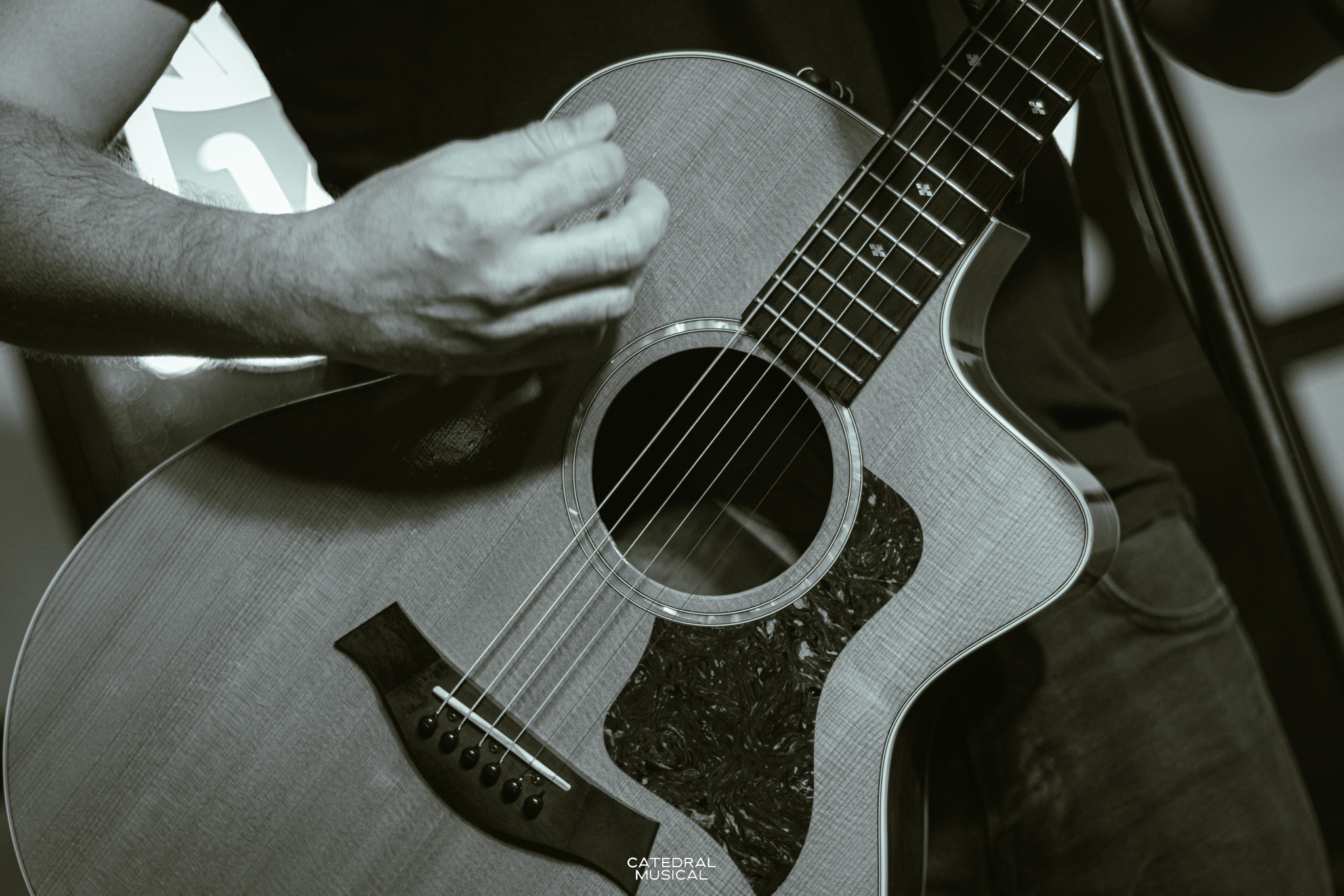 Sesión Acústica Noél Portocarrero