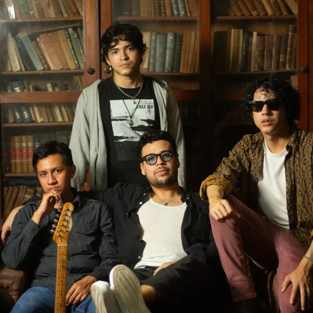 Los Bernies lanza nuevo sencillo "Sigo Tu Voz"