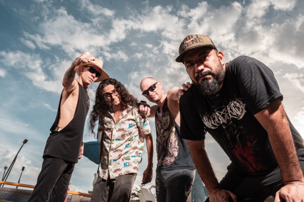 Quemen Los Barcos Banda de Rock Nicaragüense presenta su primer sencillo "Carnicero"
